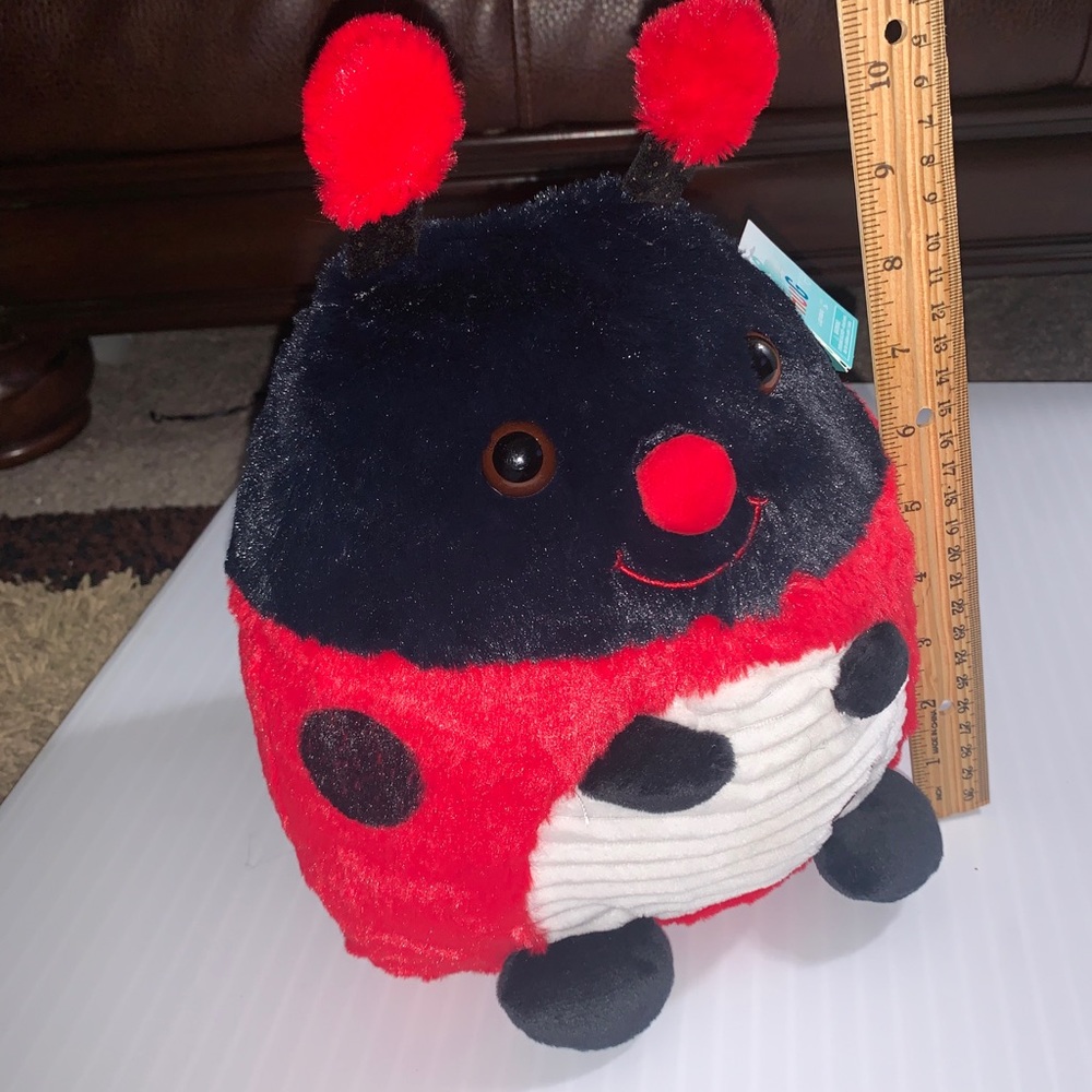 Ladybug plush - Picture 4 of 7